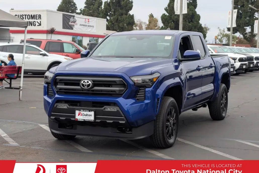 2025 Toyota Tacoma SR5 photo 1