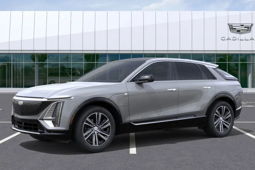 2026 Cadillac Lyriq Luxury photo 1