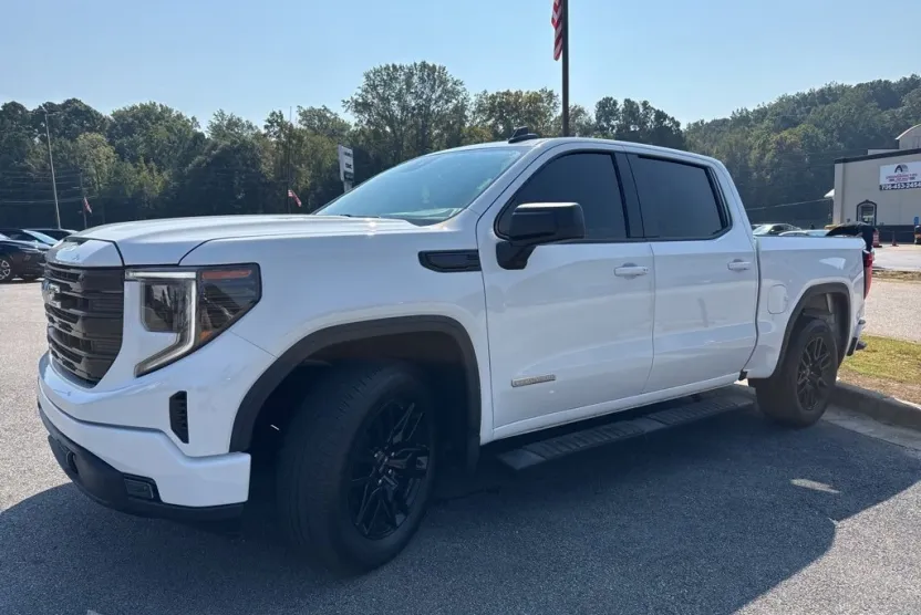 2022 Gmc Sierra 1500 Elevation photo 1