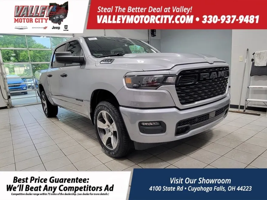 2025 Ram 1500 Tradesman photo 1