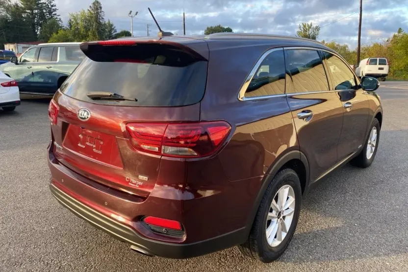 2020 Kia Sorento LX S photo 1