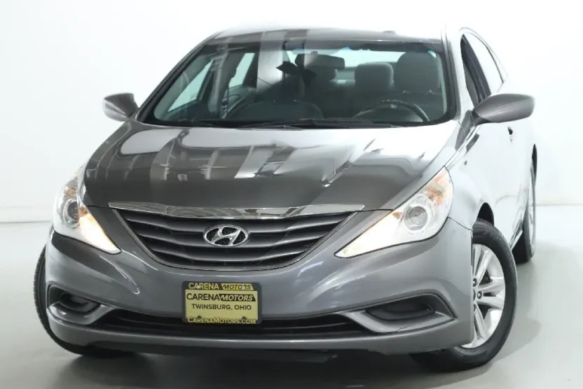2011 Hyundai Sonata GLS photo 1