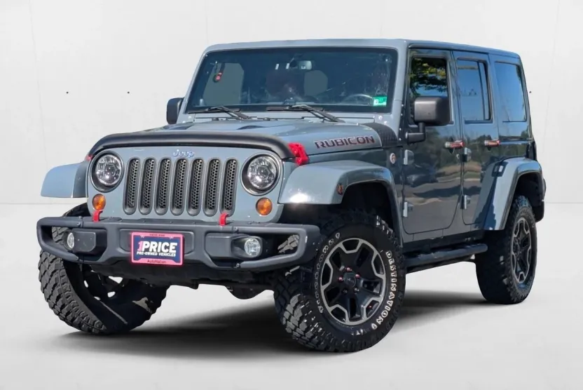 2013 Jeep Wrangler Rubicon Anniversary Edition Sport photo 1