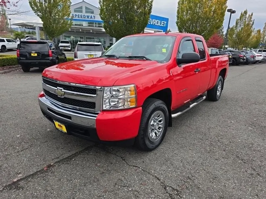 2011 Chevrolet Silverado 1500 LS photo 1