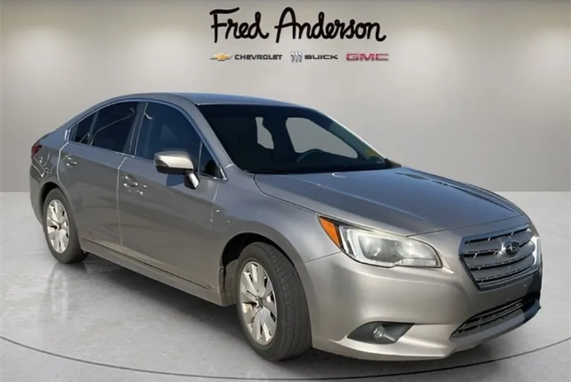 2016 Subaru Legacy Premium photo 1