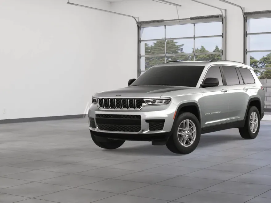 2025 Jeep Grand Cherokee Laredo X photo 1