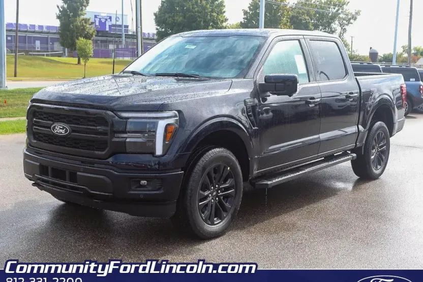 2025 Ford F-150 Lariat photo 1