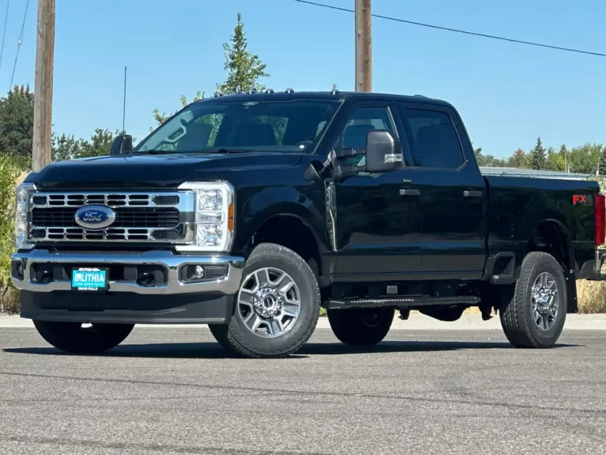 2025 Ford F-250 XLT photo 1