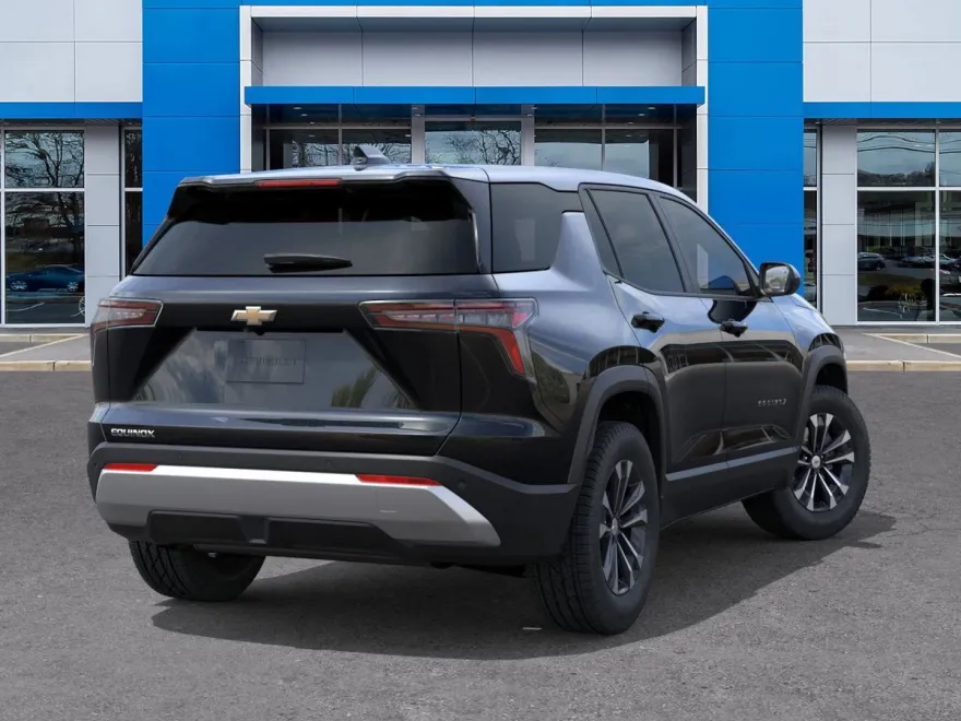 2025 Chevrolet Equinox LT photo 1
