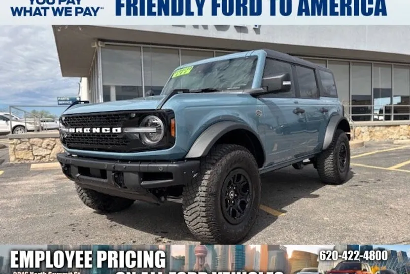 2023 Ford Bronco Wildtrak photo 1