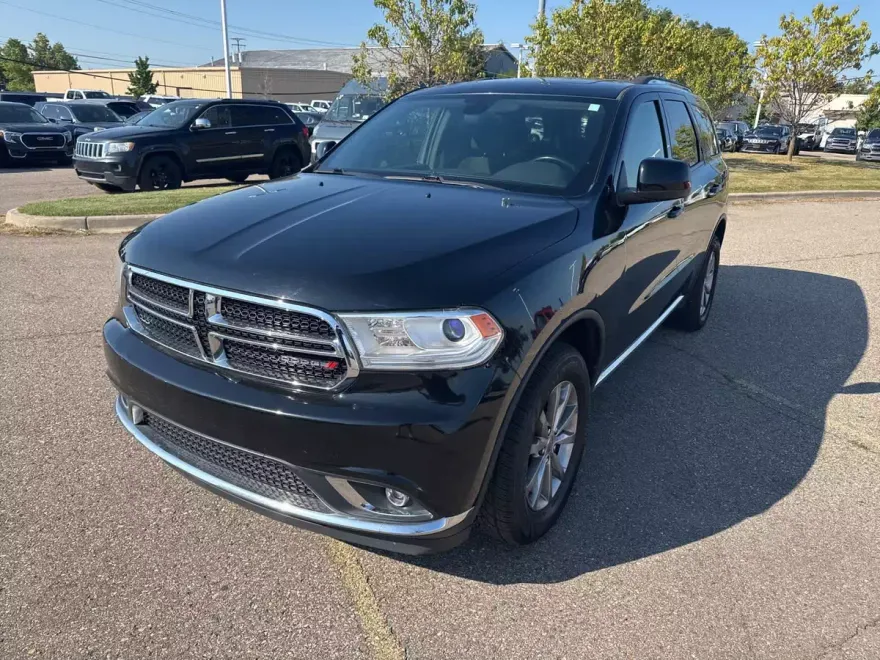 2017 Dodge Durango SXT photo 1