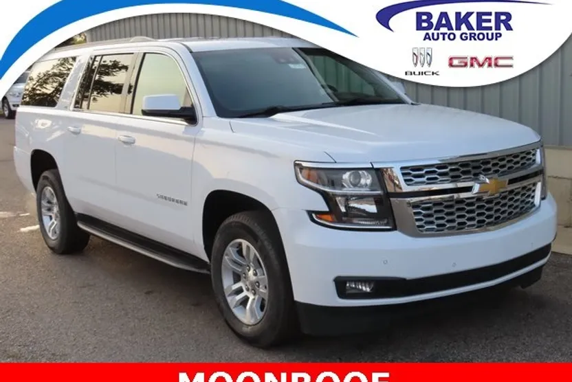 2019 Chevrolet Suburban LT photo 1