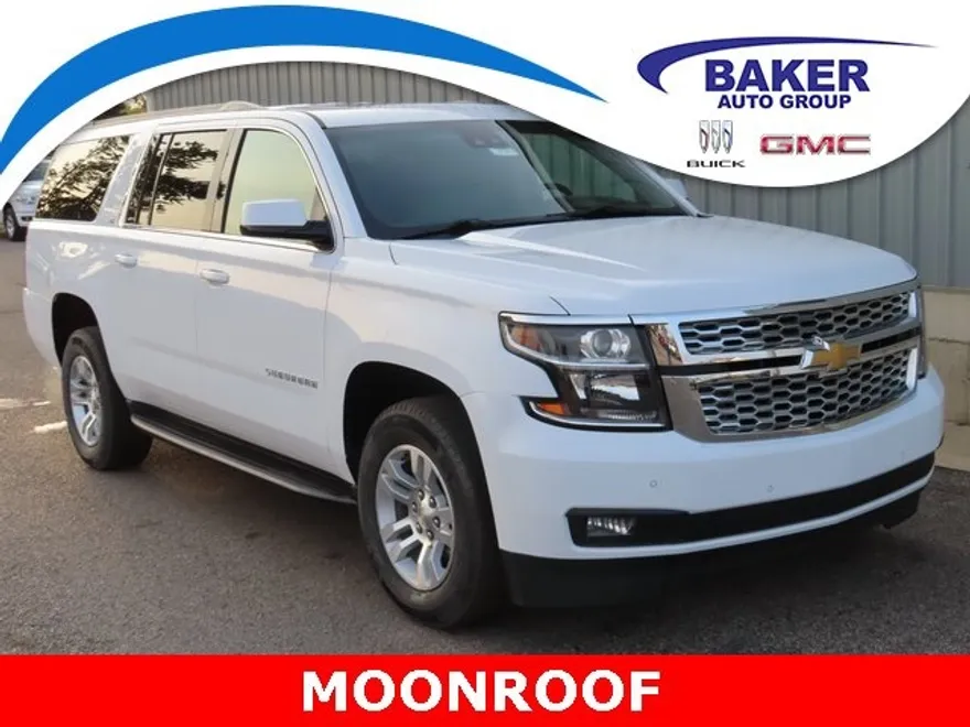2019 Chevrolet Suburban LT photo 1