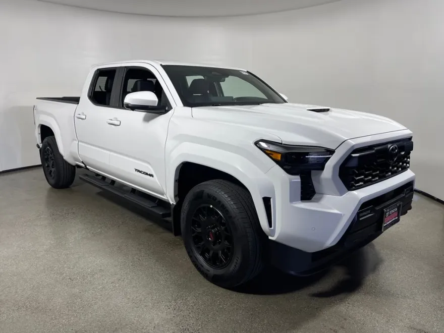2025 Toyota Tacoma TRD Sport 4x4 Double Cab Long Bed photo 1