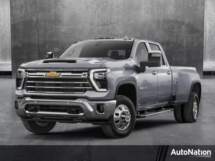 2025 Chevrolet Silverado 3500HD High Country photo 1