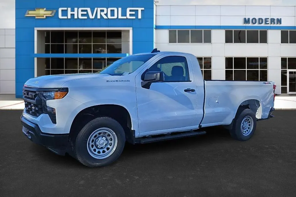 2025 Chevrolet Silverado 1500 photo 1