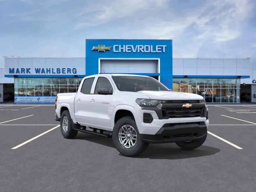 2026 Chevrolet Colorado LT photo 1