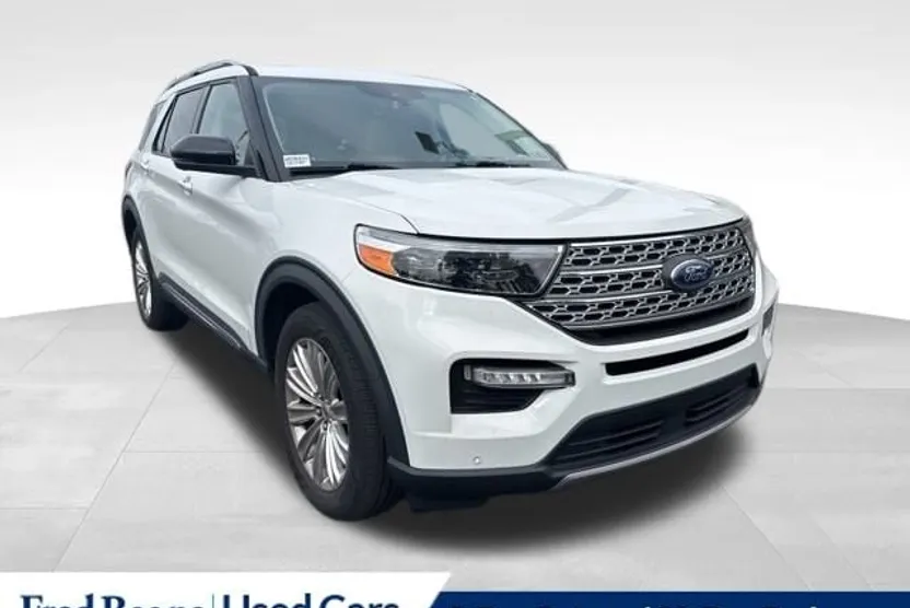 2020 Ford Explorer Limited photo 1