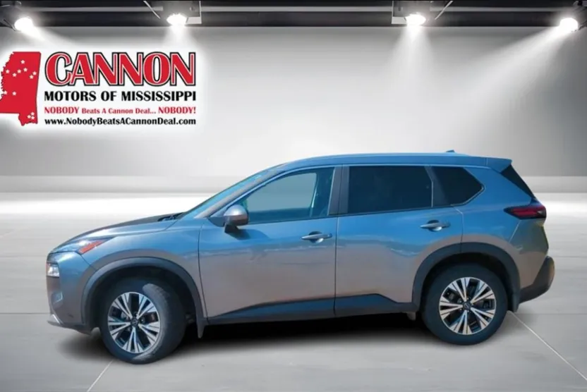 2023 Nissan Rogue SV photo 1