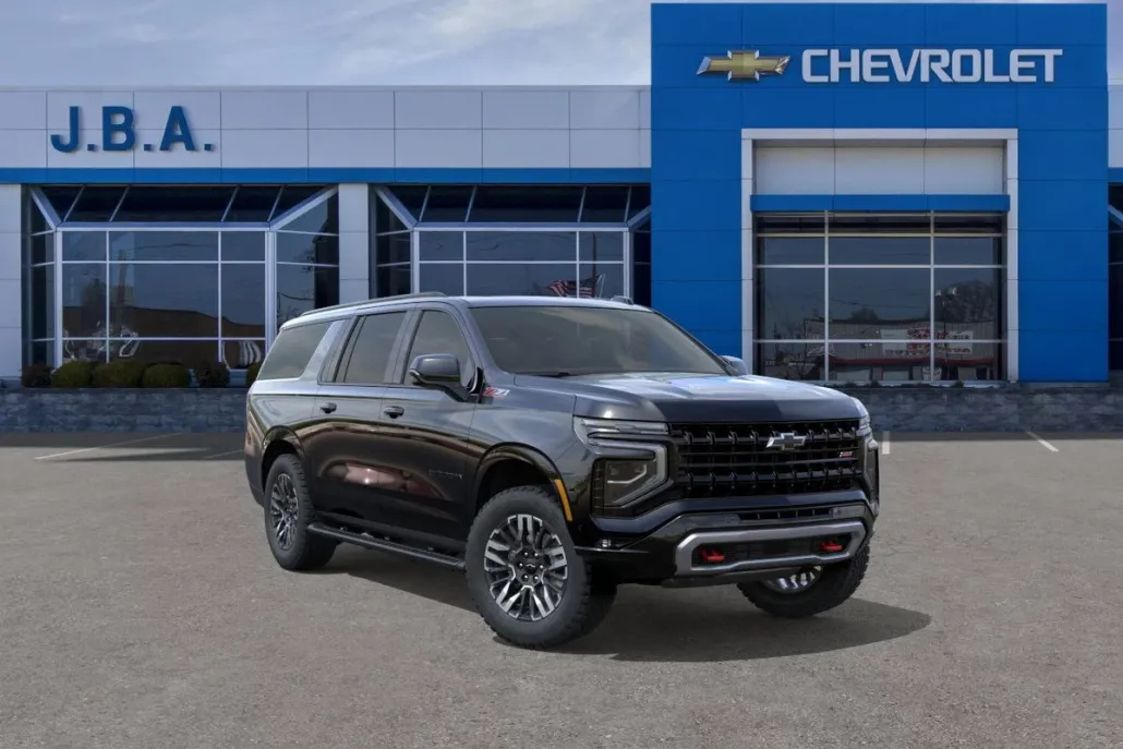 2025 Chevrolet Suburban Z71 photo 1