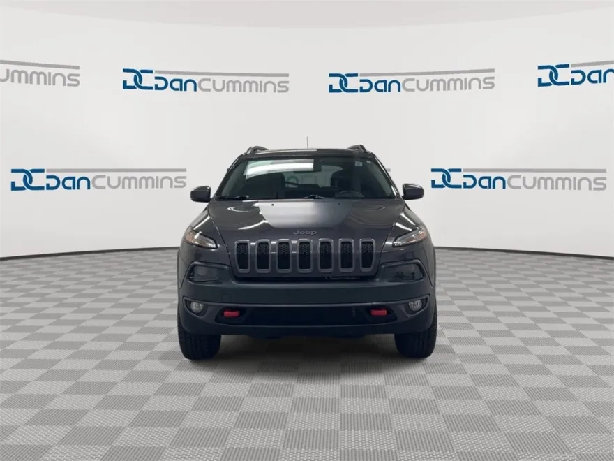 2018 Jeep Cherokee Trailhawk photo 1