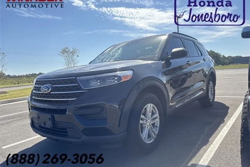 2020 Ford Explorer XLT photo 1
