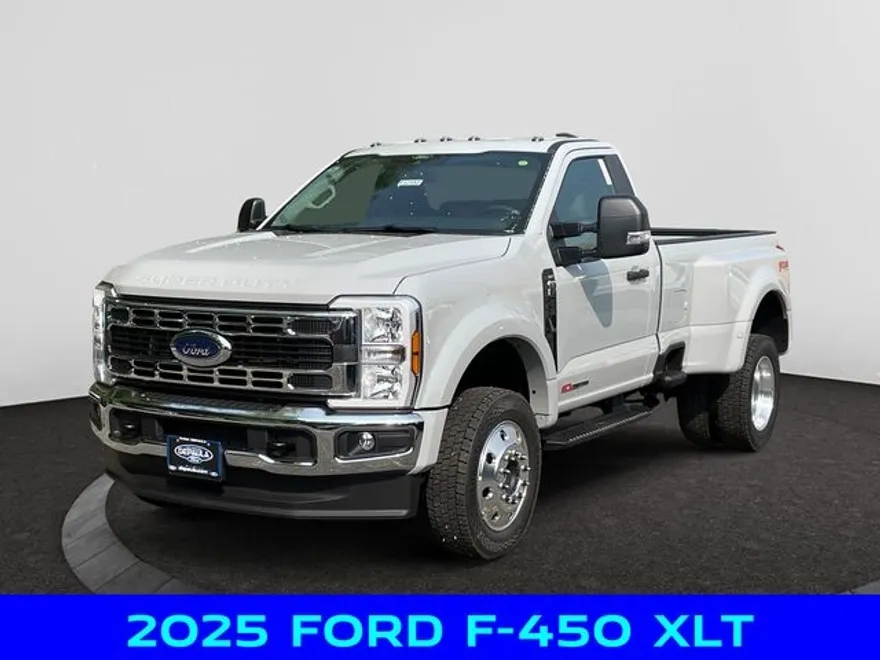 2025 Ford F-450 photo 1