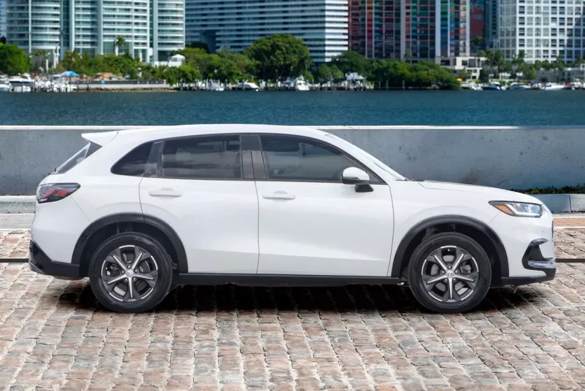 2023 Honda HR-V EX-L photo 1