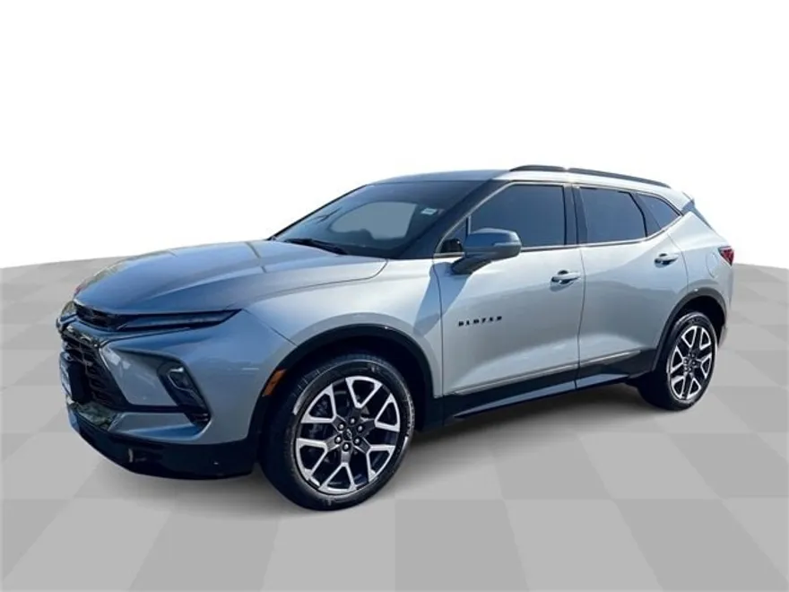 2023 Chevrolet Blazer RS photo 1