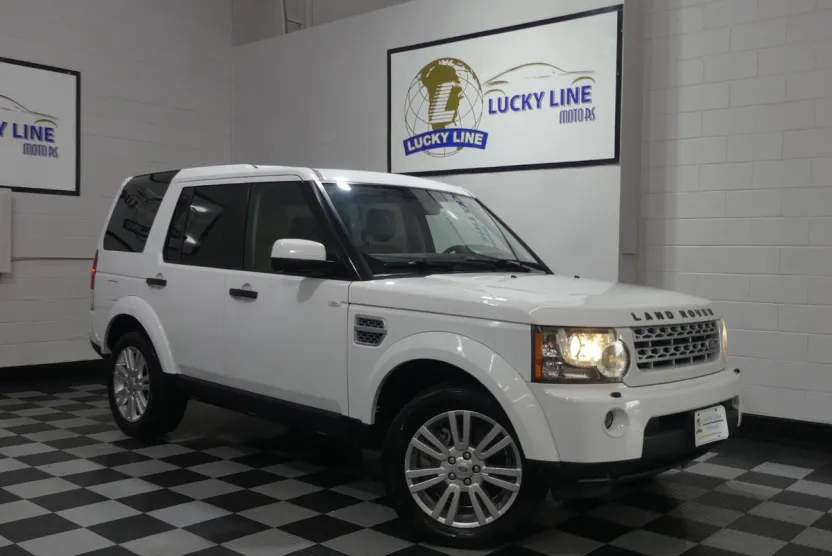 2011 Land Rover LR4 HSE photo 1