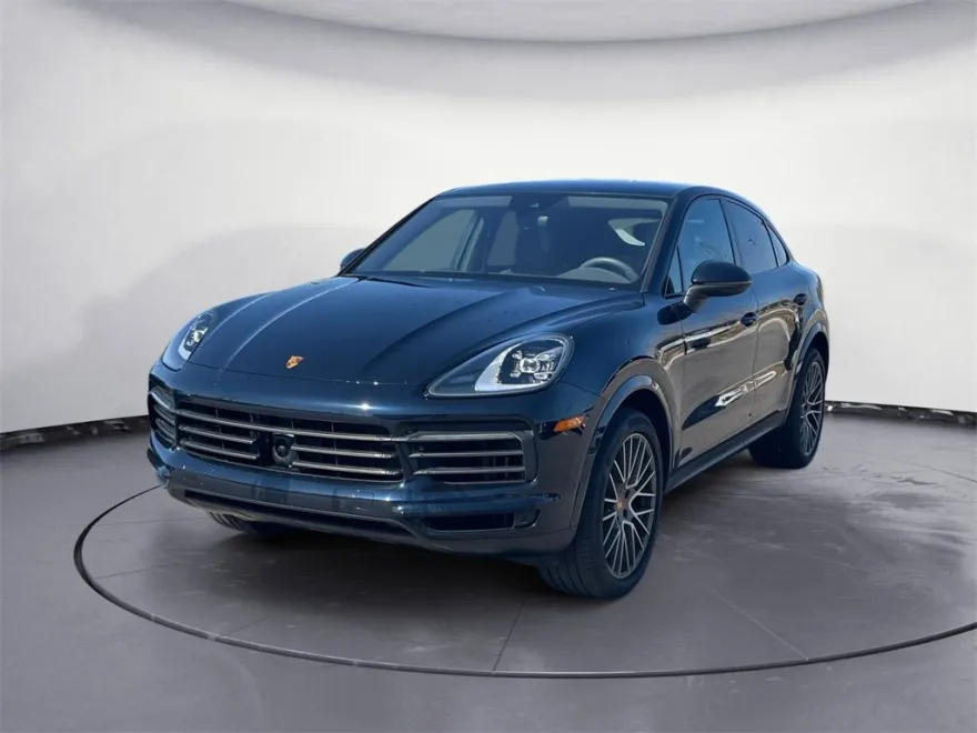 2023 Porsche Cayenne Platinum Edition photo 1
