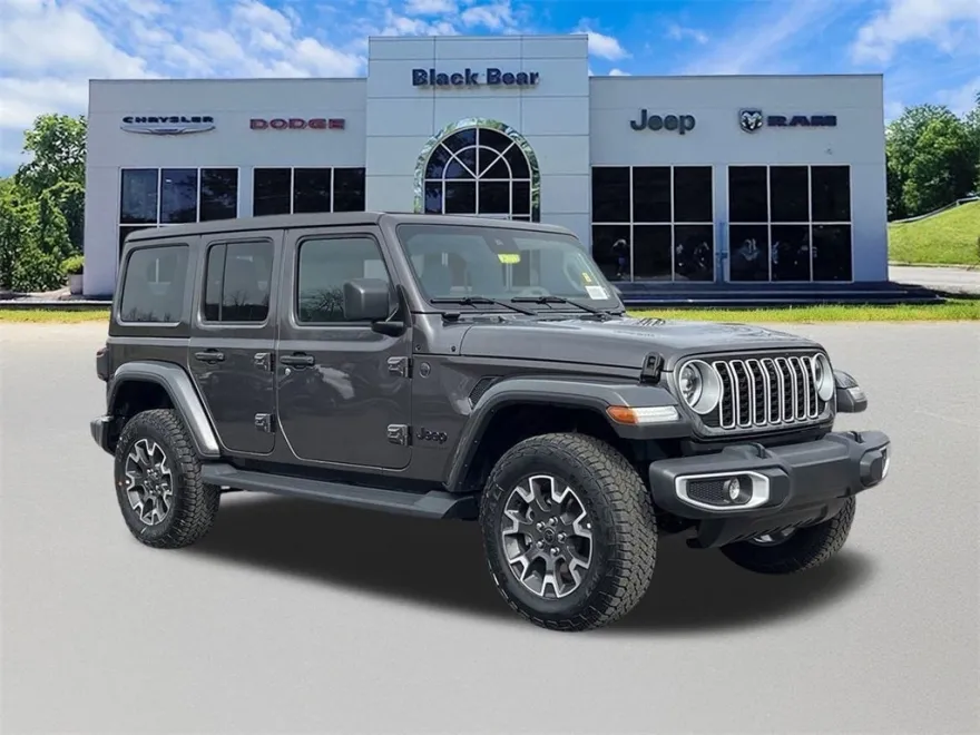 2025 Jeep Wrangler Sahara photo 1