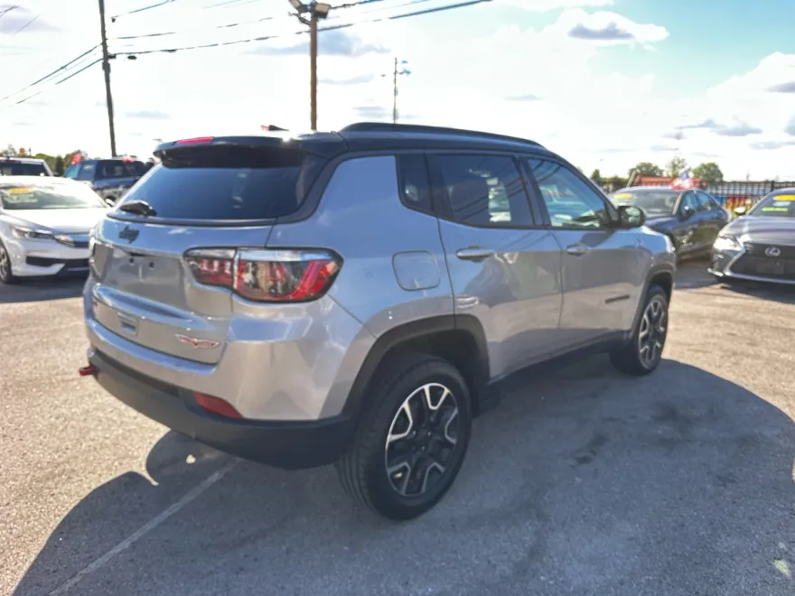 2020 Jeep Compass Trailhawk photo 1