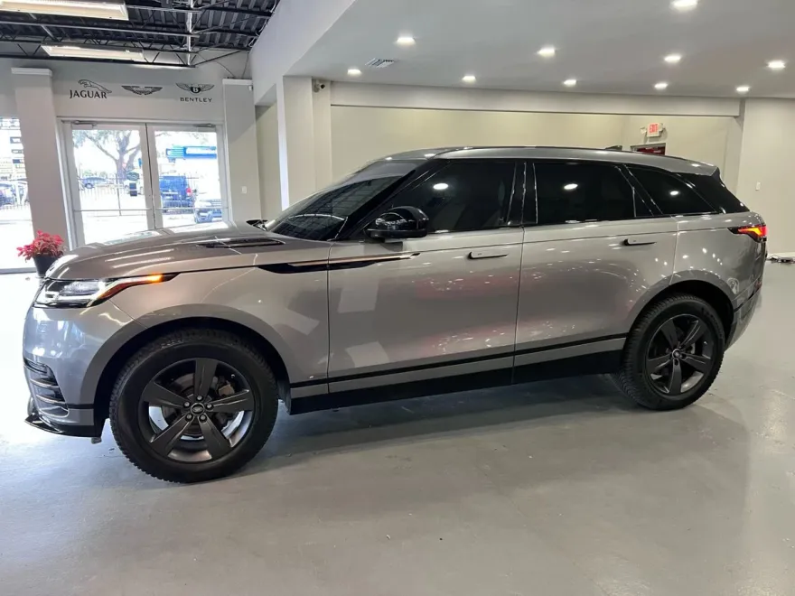 2020 Land Rover Range Rover Velar P250 R-Dynamic S photo 1