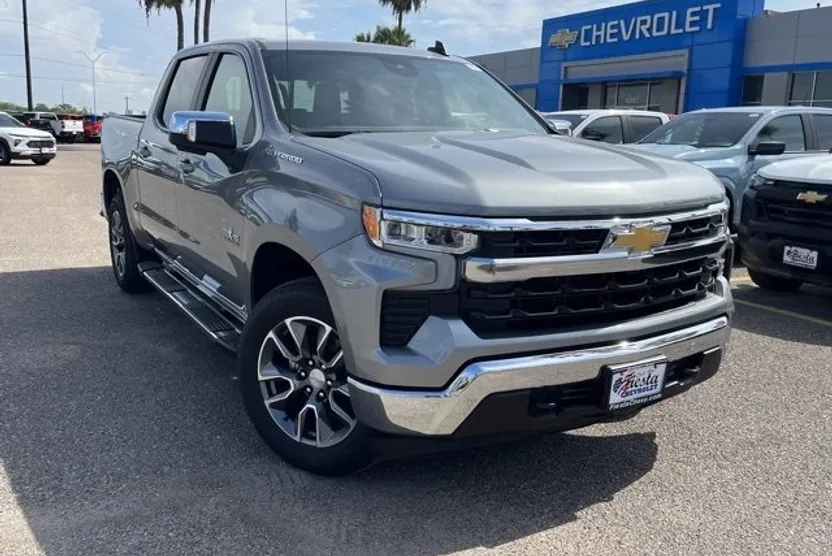 2025 Chevrolet Silverado 1500 LT photo 1