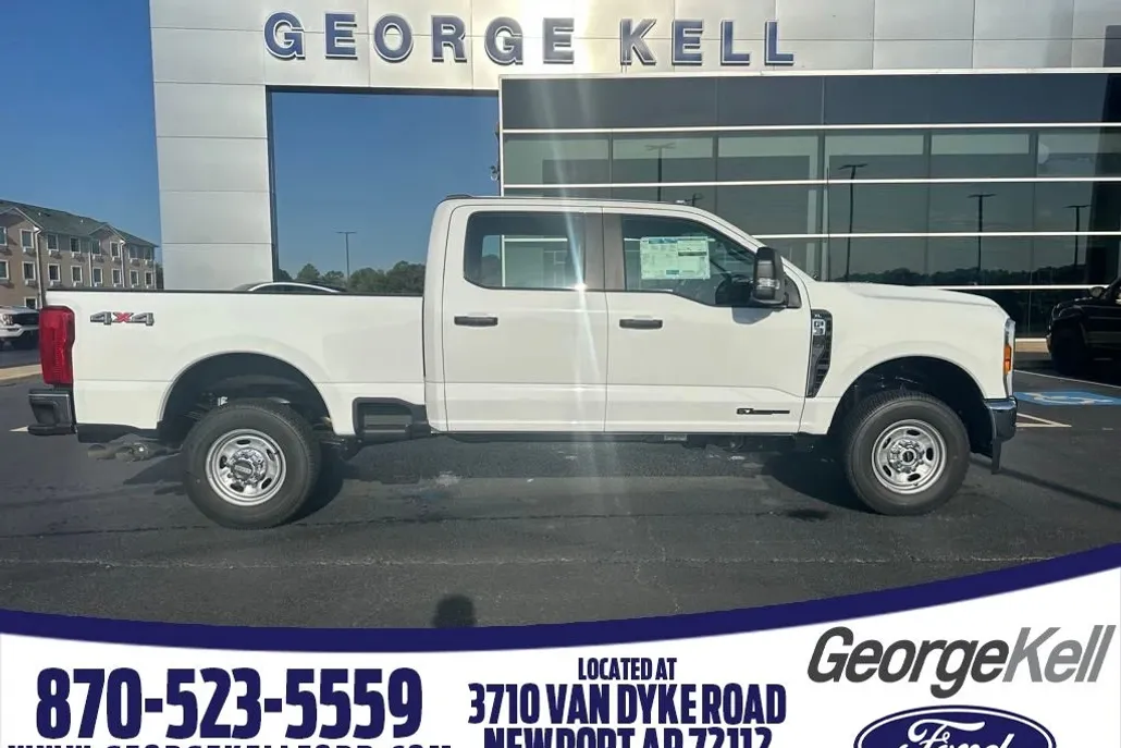 2025 Ford F-350 photo 1