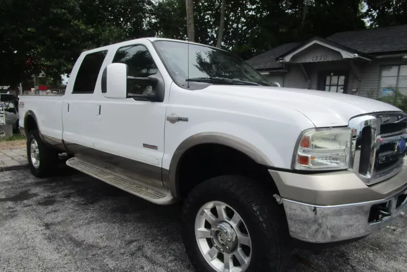 2006 Ford F-350 King Ranch photo 1
