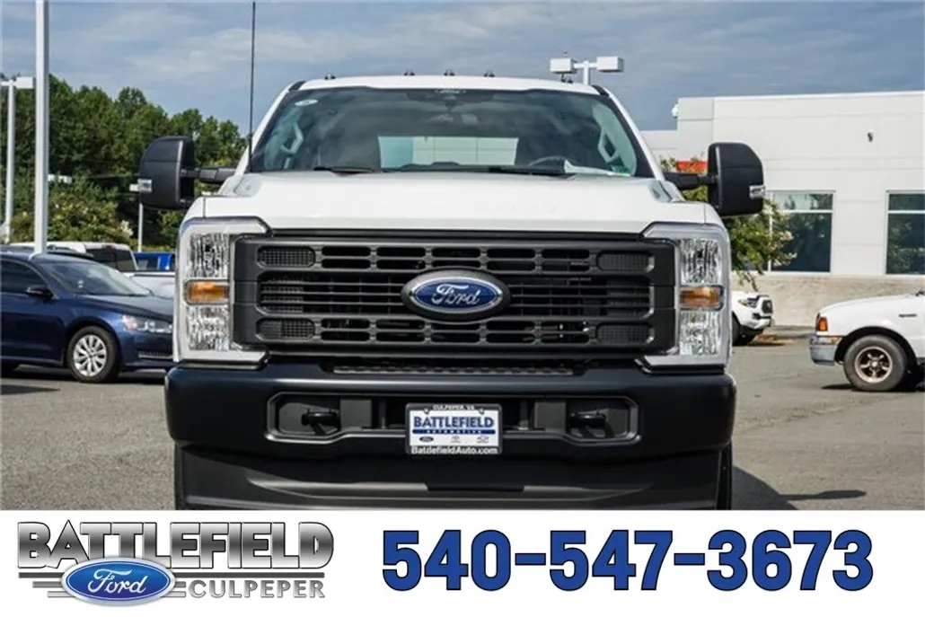 2025 Ford F-250 XL photo 1