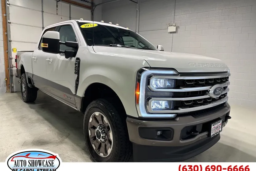 2023 Ford F-250 King Ranch photo 1