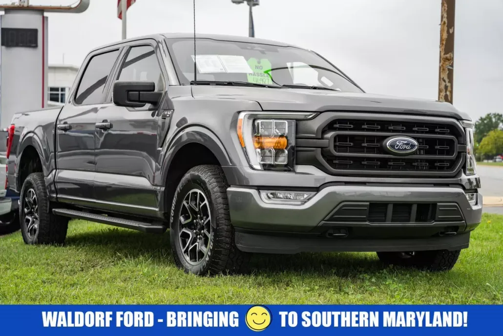 2023 Ford F-150 XLT photo 1
