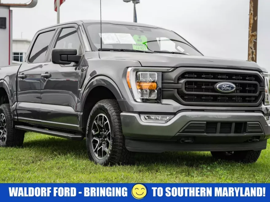 2023 Ford F-150 XLT photo 1
