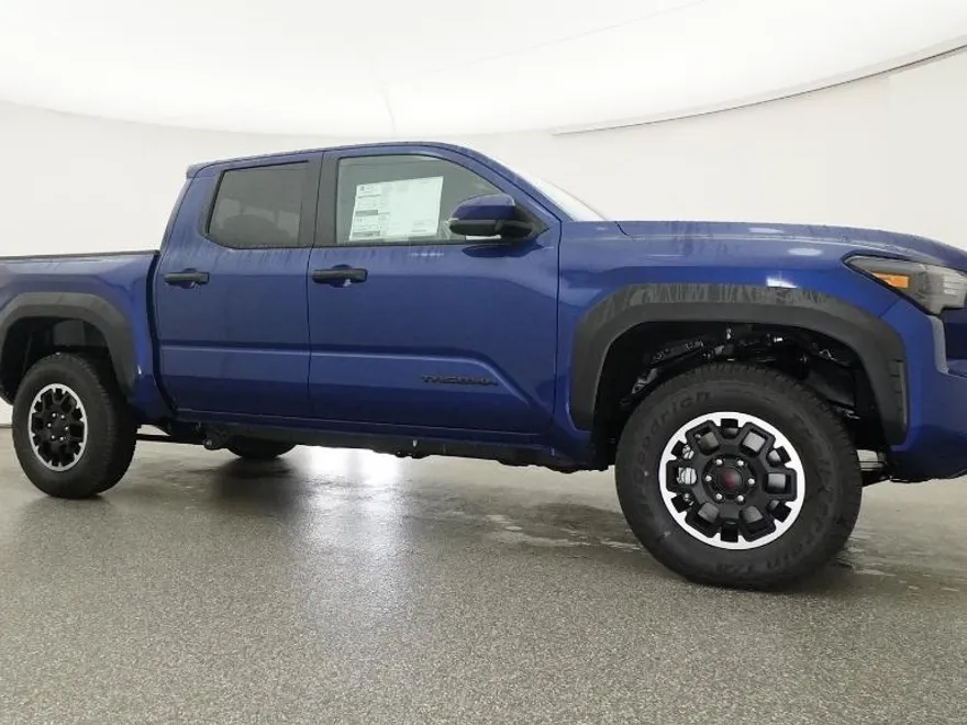 2025 Toyota Tacoma TRD Off-Road Double Cab photo 1