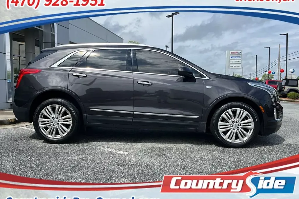 2018 Cadillac XT5 Premium Luxury photo 1