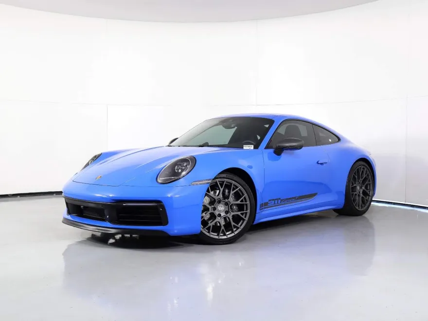 2024 Porsche 911 T photo 1