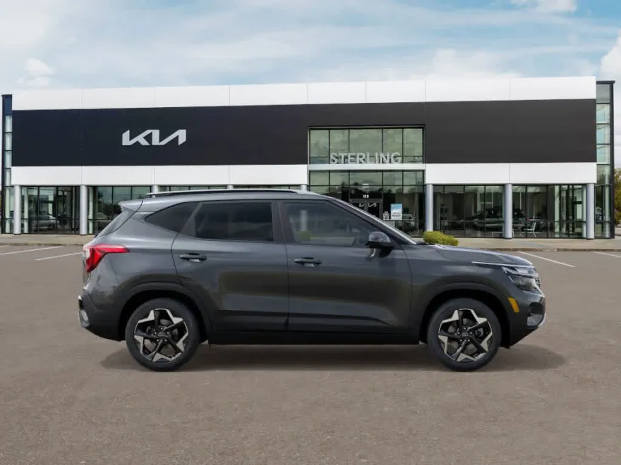 2026 Kia Seltos S photo 1