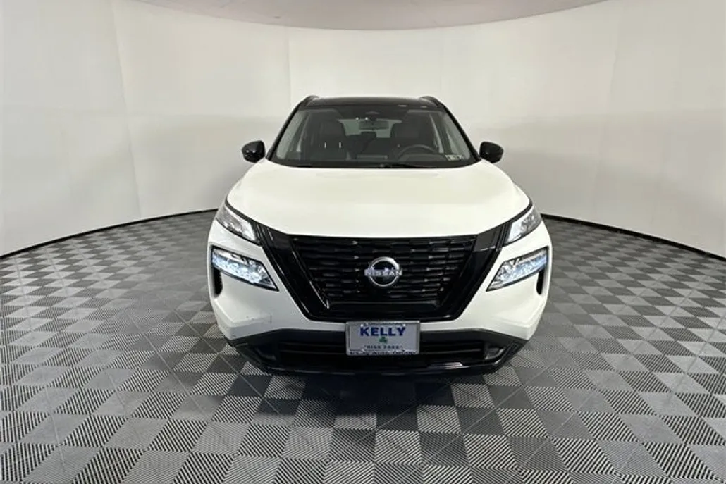 2023 Nissan Rogue SV photo 1