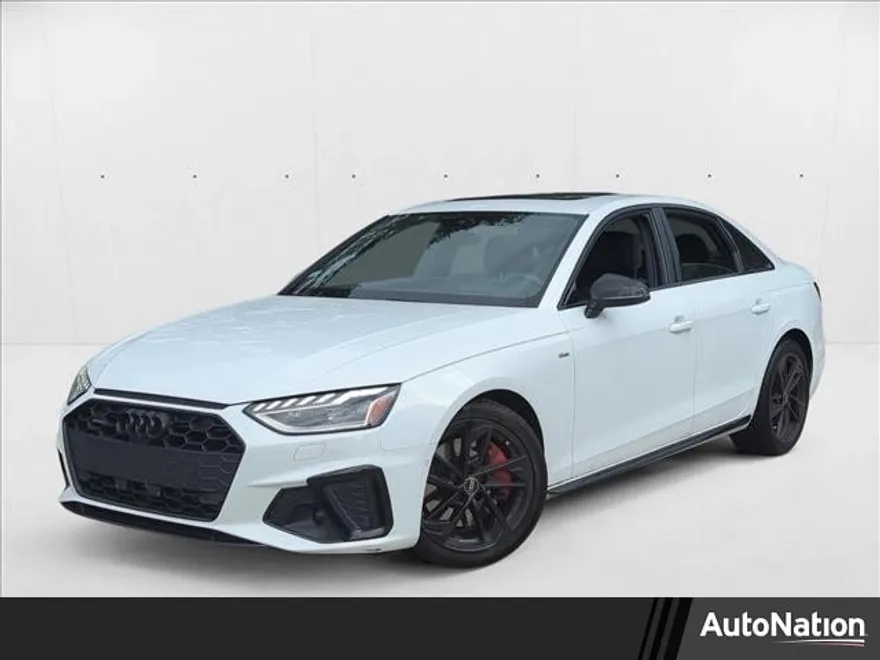 2022 Audi A4 S line Quattro Prestige photo 1