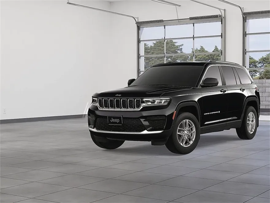 2025 Jeep Grand Cherokee Laredo X photo 1