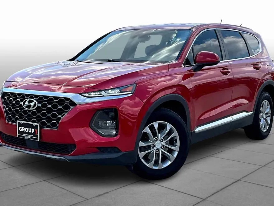 2020 Hyundai Santa Fe SE photo 1