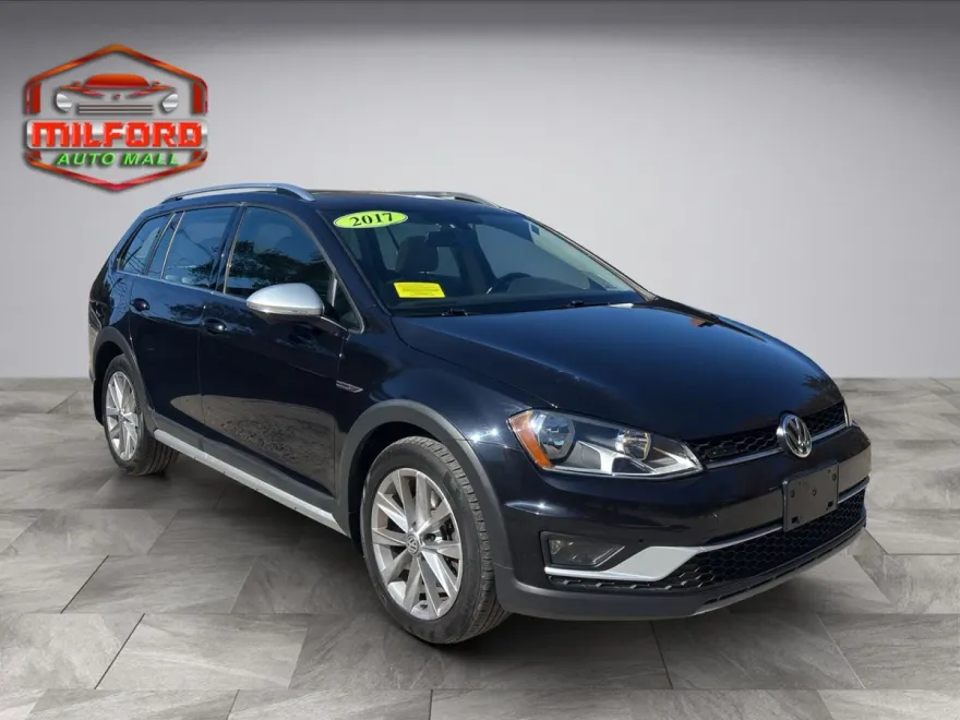 2017 Volkswagen Golf Alltrack TSI SE photo 1